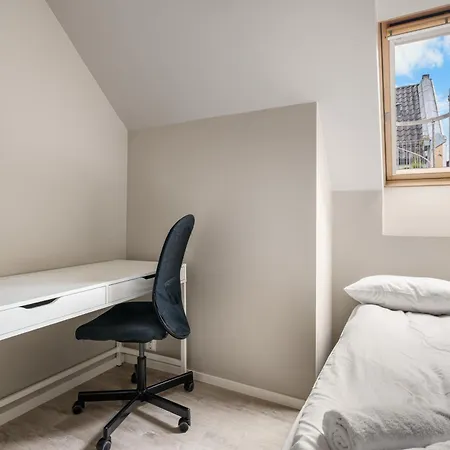 & Modern In The Coziest Street In Apartment