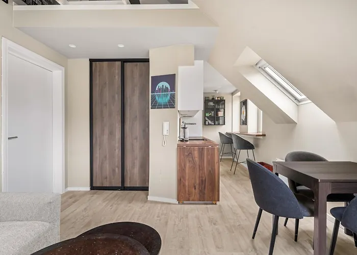 & Modern In The Coziest Street In Apartment Bergen